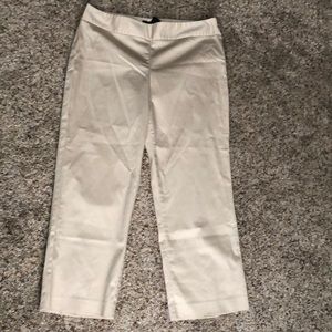 The Limited Capri Pants w/buttons down the back!